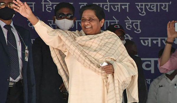 యూనిఫాం సివిల్ కోడ్ కు మేము వ్యతిరేకంకాదు…అయినా మద్దతివ్వం -మాయావతి భావమేమి తిరమలేశా ?