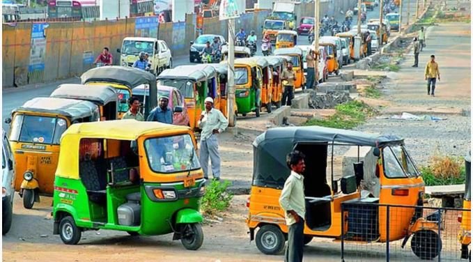 జనవరి 3న ‘చలో అసెంబ్లీ’కి పిలుపునిచ్చిన తెలంగాణలో ఆటో డ్రైవర్లు