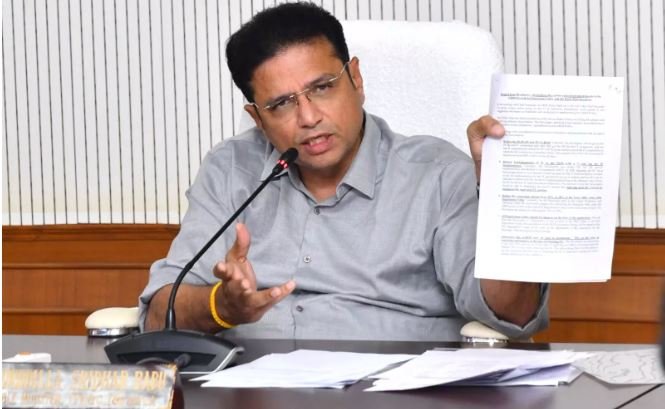 “మీరు హైప్‌లో ఉన్నారు… మేం ప్రజల్లో హోప్ సృష్టిస్తున్నాం”