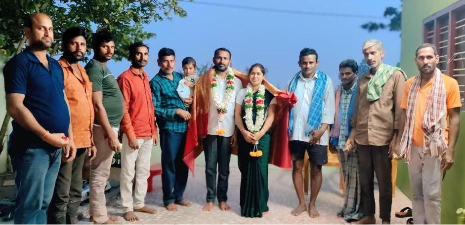 బొజ్జగూడెం తండా గ్రామ సర్పంచ్ కు ఘన సన్మానం